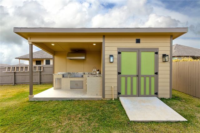 2029 Rock Ridge Avenue, Bryan, TX 77807