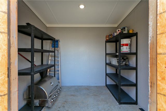 2029 Rock Ridge Avenue, Bryan, TX 77807