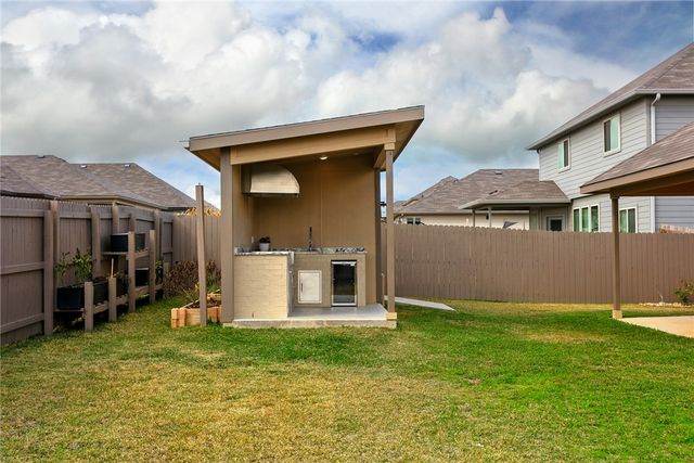 2029 Rock Ridge Avenue, Bryan, TX 77807