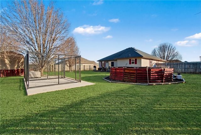 958 Raspberry Street, Elkins, AR 72727