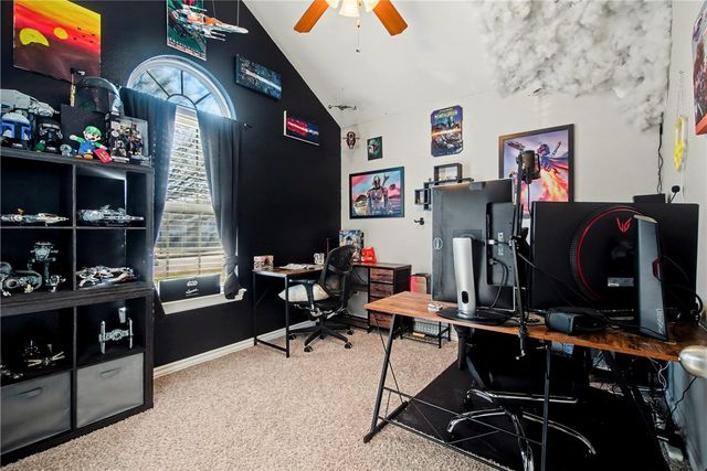 958 Raspberry Street, Elkins, AR 72727