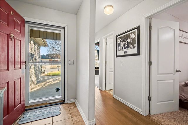 958 Raspberry Street, Elkins, AR 72727