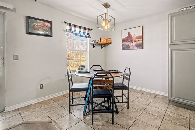 958 Raspberry Street, Elkins, AR 72727