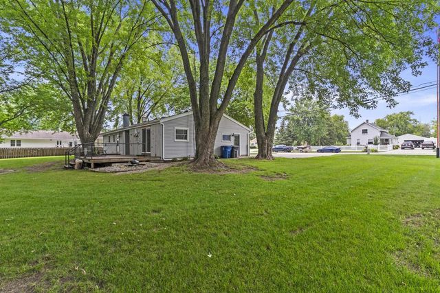 2899 W 9TH AVENUE, Oshkosh, WI 54904