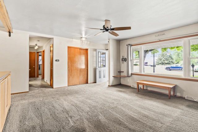 2899 W 9TH AVENUE, Oshkosh, WI 54904