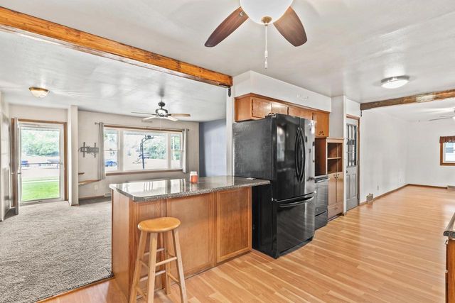 2899 W 9TH AVENUE, Oshkosh, WI 54904