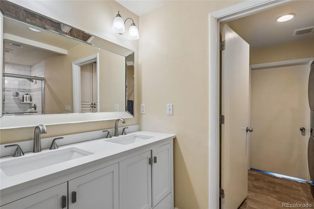 3051 S Ogden Street, Englewood, CO 80113