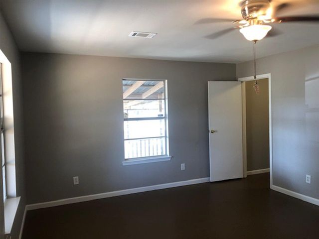 10910 Highway 36, Needville, TX 77461