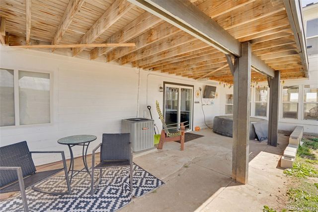 45523 Sun Country Drive, Elizabeth, CO 80107