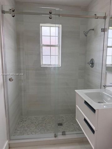15 Sidonia Avenue 3, Coral Gables, FL 33134