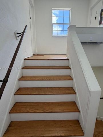 15 Sidonia Avenue 3, Coral Gables, FL 33134
