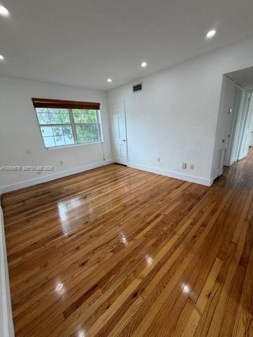 15 Sidonia Avenue 3, Coral Gables, FL 33134