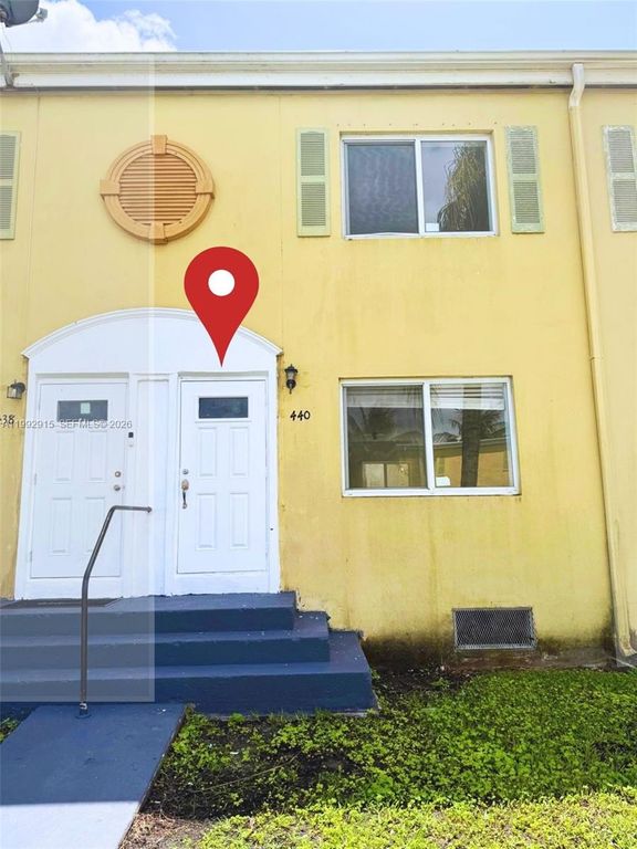 440 NW 84th Ter 440, Miami, FL 33150