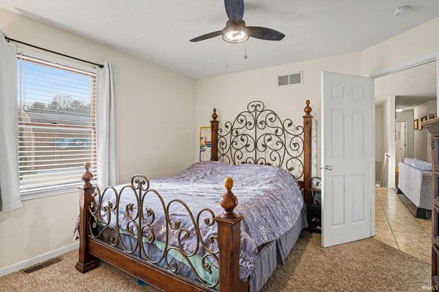 524 Fescue Court, Goshen, IN 46528