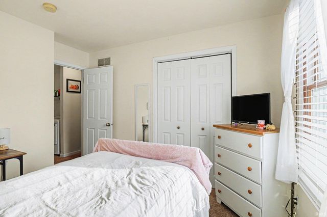 524 Fescue Court, Goshen, IN 46528