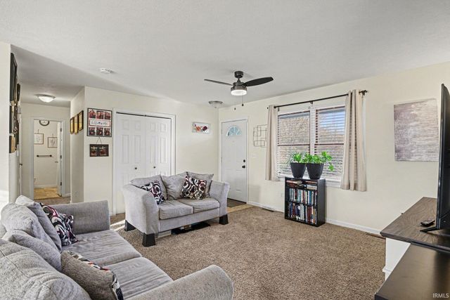 524 Fescue Court, Goshen, IN 46528