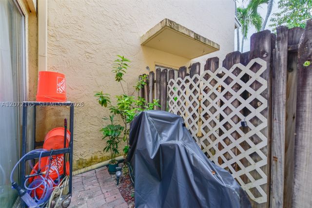 8923 NE 4th Ave Rd 8923, Miami Shores, FL 33138