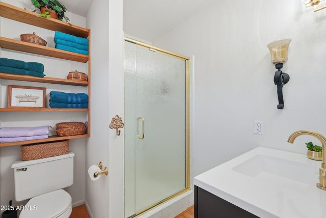 7307 N 46TH Circle, Glendale, AZ 85301