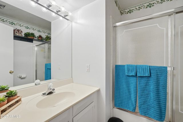 7307 N 46TH Circle, Glendale, AZ 85301