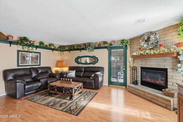 7307 N 46TH Circle, Glendale, AZ 85301