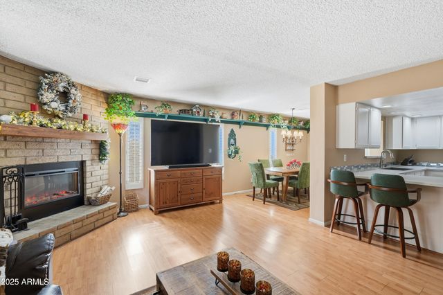 7307 N 46TH Circle, Glendale, AZ 85301