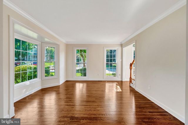 14479 STORE HOUSE DR, Centreville, VA 20121