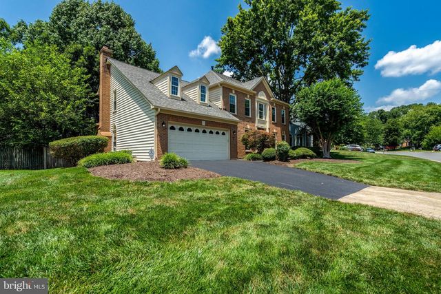 14479 STORE HOUSE DR, Centreville, VA 20121