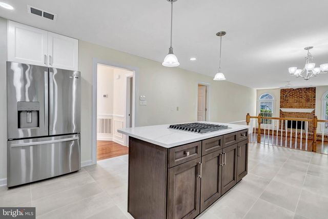 14479 STORE HOUSE DR, Centreville, VA 20121
