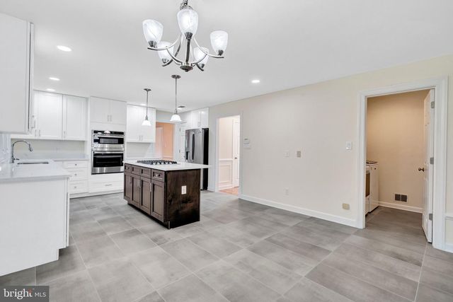 14479 STORE HOUSE DR, Centreville, VA 20121