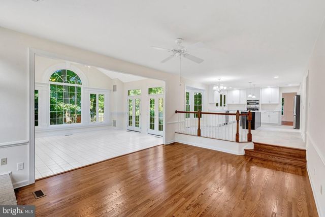 14479 STORE HOUSE DR, Centreville, VA 20121