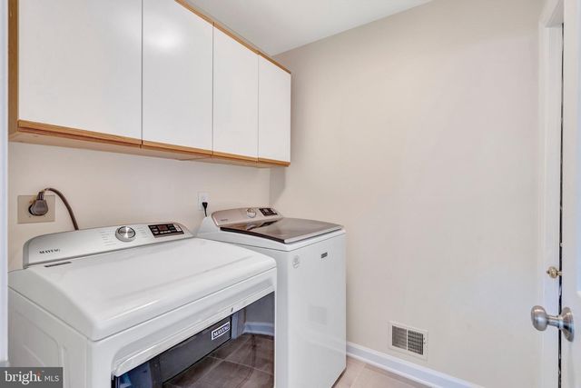 14479 STORE HOUSE DR, Centreville, VA 20121