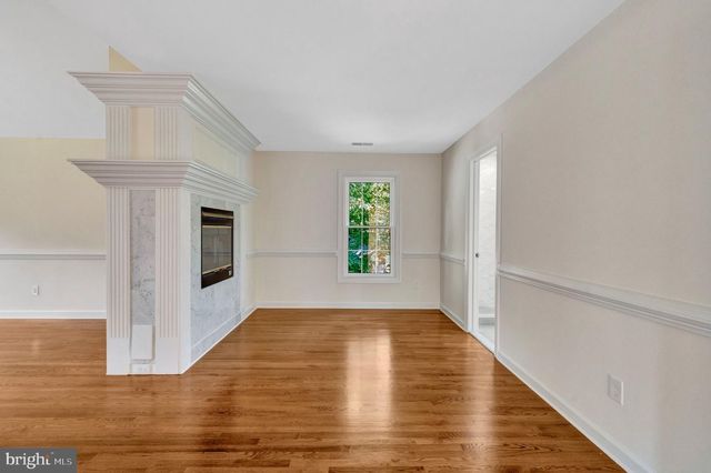 14479 STORE HOUSE DR, Centreville, VA 20121