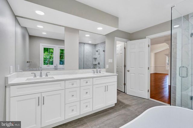 14479 STORE HOUSE DR, Centreville, VA 20121