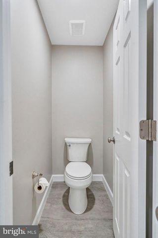 14479 STORE HOUSE DR, Centreville, VA 20121
