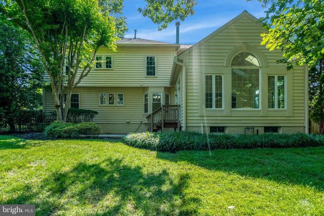 14479 STORE HOUSE DR, Centreville, VA 20121