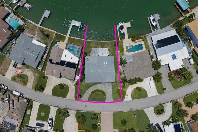 7962 9TH AVENUE S, St Petersburg, FL 33707