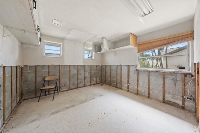 7962 9TH AVENUE S, St Petersburg, FL 33707