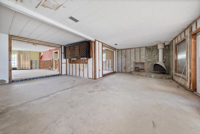 7962 9TH AVENUE S, St Petersburg, FL 33707