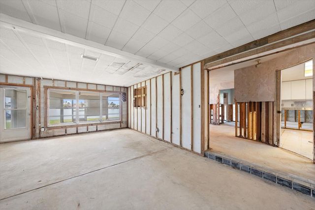 7962 9TH AVENUE S, St Petersburg, FL 33707
