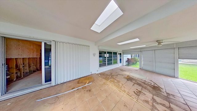 7962 9TH AVENUE S, St Petersburg, FL 33707