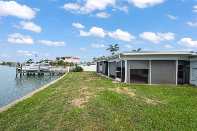 7962 9TH AVENUE S, St Petersburg, FL 33707