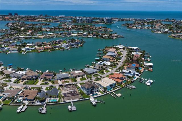 7962 9TH AVENUE S, St Petersburg, FL 33707