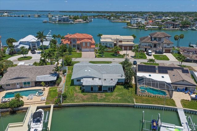 7962 9TH AVENUE S, St Petersburg, FL 33707