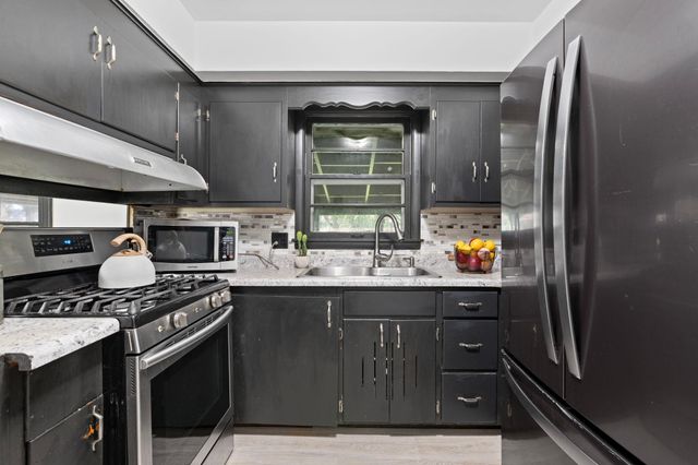 10112 Dupont Avenue S, Bloomington, MN 55431