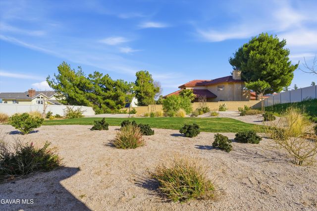 41638 Cielo Vista Drive, Palmdale, CA 93551