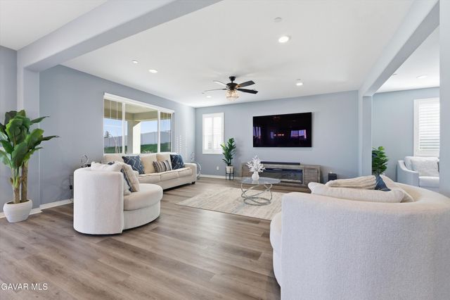 41638 Cielo Vista Drive, Palmdale, CA 93551