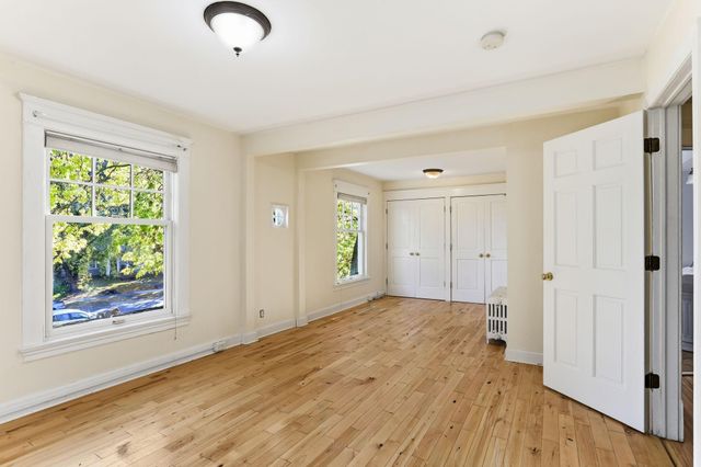 2524 Pillsbury Avenue S, Minneapolis, MN 55404