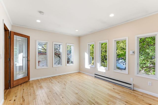 2524 Pillsbury Avenue S, Minneapolis, MN 55404