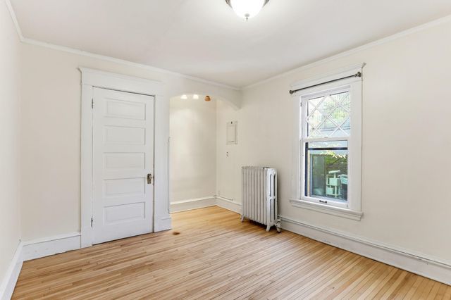 2524 Pillsbury Avenue S, Minneapolis, MN 55404