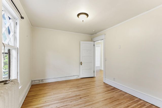 2524 Pillsbury Avenue S, Minneapolis, MN 55404